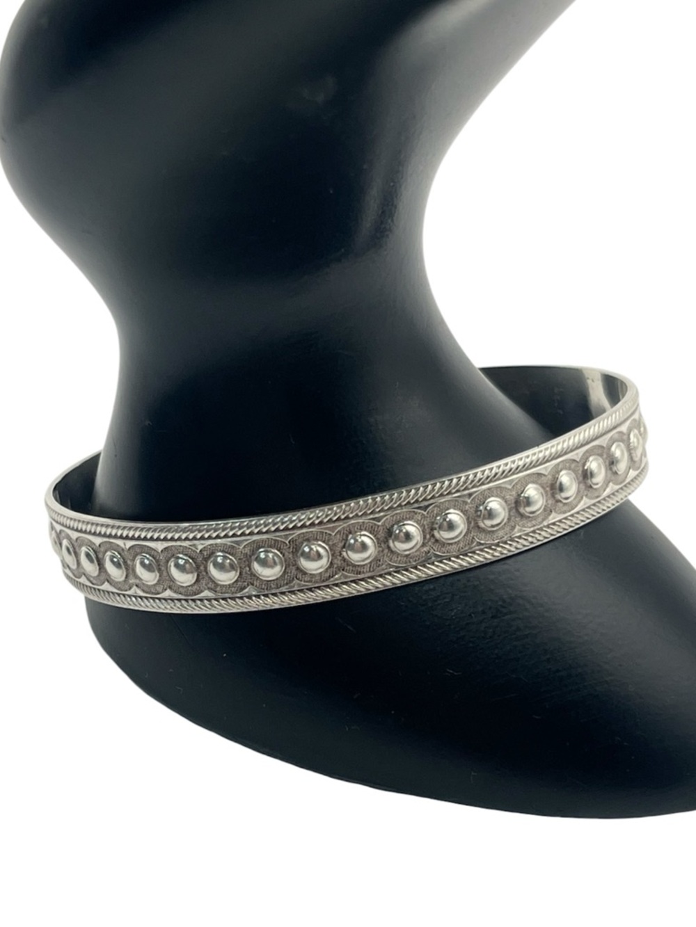 B Sterling silver beaded studded twisted design vintage cuff bracelet